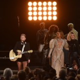 Beyoncé's CMA Awards Performance with the Dixie Chicks Blew Her Critics Away