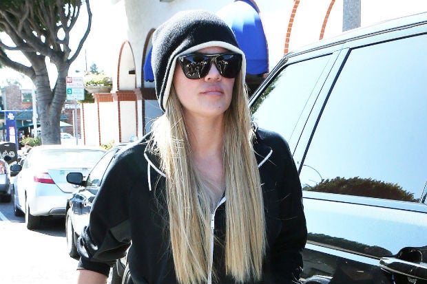 khloé kardashian removes tramp stamp lamar odom tattoo celebuzz khloé kardashian removes tramp stamp lamar odom tattoo celebuzz