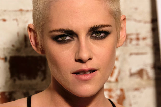 [Image: kristen-stewart-030817-1488993661.jpg]